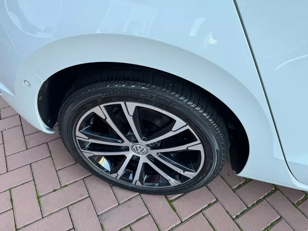 Volkswagen Golf Sportsvan 1.4TSi DSG Xenony Navi Tažné Z - foto 48