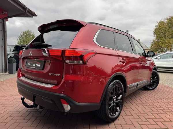 Mitsubishi Outlander 2.0i Mivec Automat LED 7Míst - foto 2