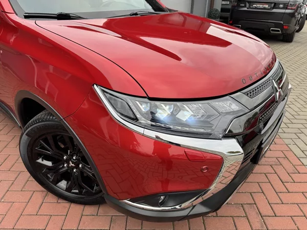Mitsubishi Outlander 2.0i Mivec Automat LED 7Míst - foto 35