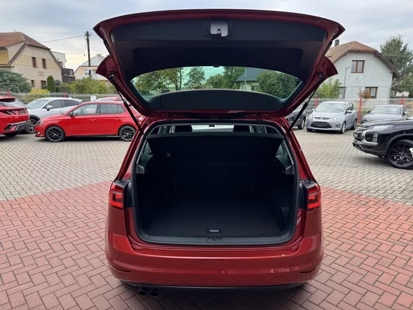 Volkswagen Golf Sportsvan 1.4TSi HighLine Xenony Navi - foto 19