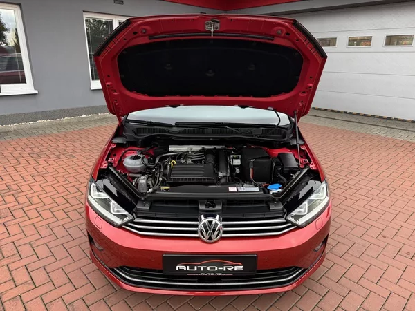 Volkswagen Golf Sportsvan 1.4TSi HighLine Xenony Navi - foto 33