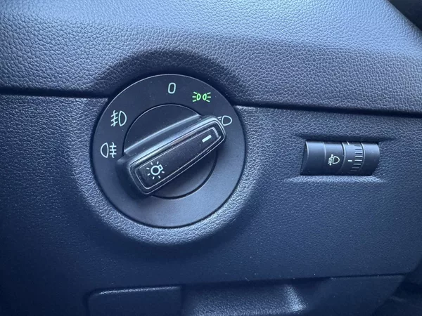 Škoda Octavia 2.0TDi Klima Tempomat BT - foto 10