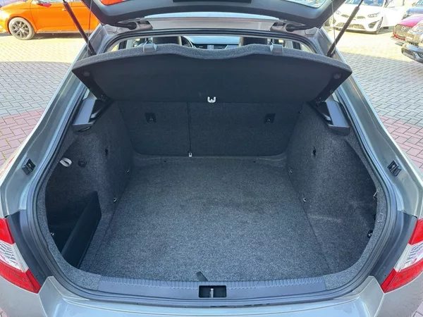 Škoda Octavia 2.0TDi Klima Tempomat BT - foto 23