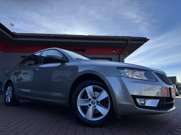 Škoda Octavia 2.0TDi Klima Tempomat BT - foto 45
