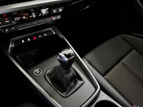 Audi A3 Sportback 35 TFSI - CZ - DPH - foto 14