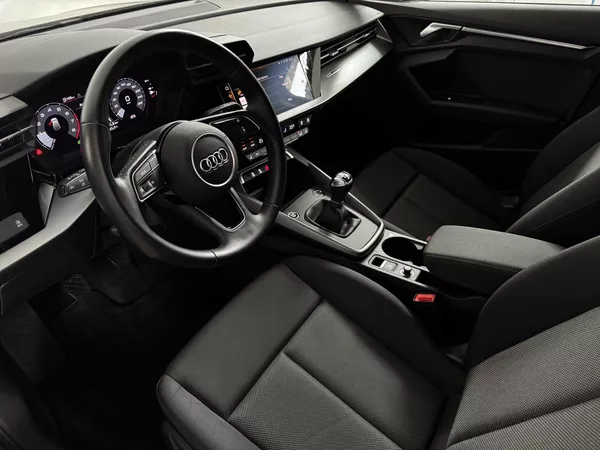 Audi A3 Sportback 35 TFSI - CZ - DPH - foto 9