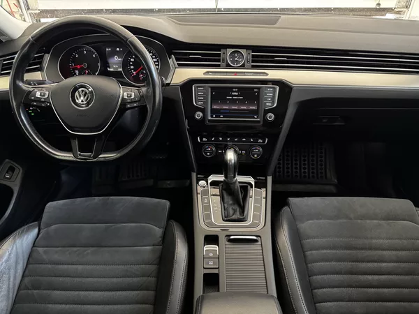 Volkswagen Passat R-line 2.0 TDI 110 KW DSG - CZ - foto 10