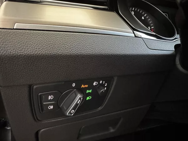 Volkswagen Passat R-line 2.0 TDI 110 KW DSG - CZ - foto 17