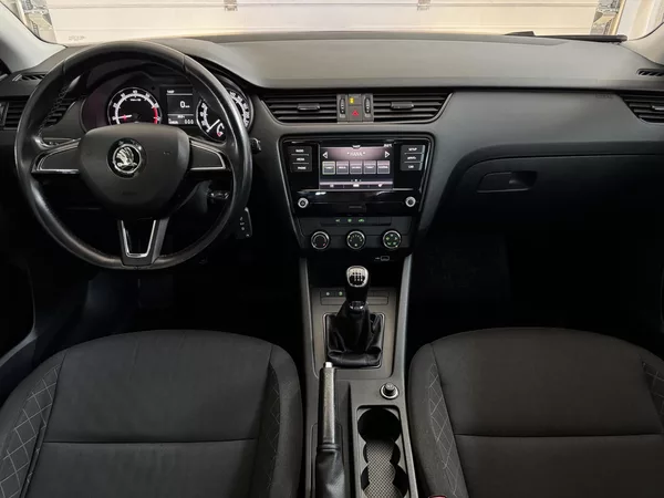Škoda Octavia 1.0 TSI 85 KW - CZ - foto 10
