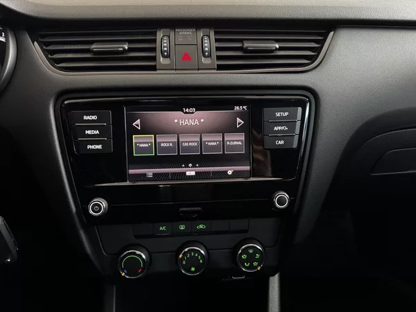 Škoda Octavia 1.0 TSI 85 KW - CZ - foto 14