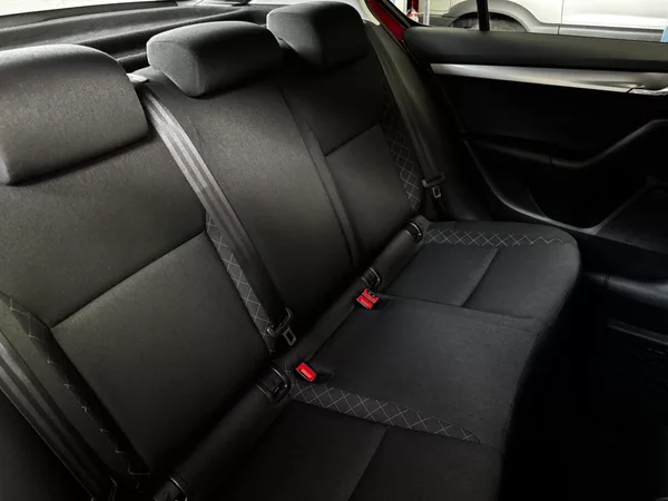 Škoda Octavia 1.0 TSI 85 KW - CZ - foto 21