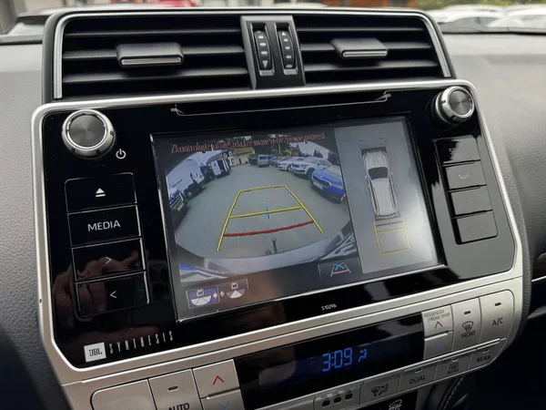Toyota Land Cruiser 2.8D - CZ - Invincible - foto 20