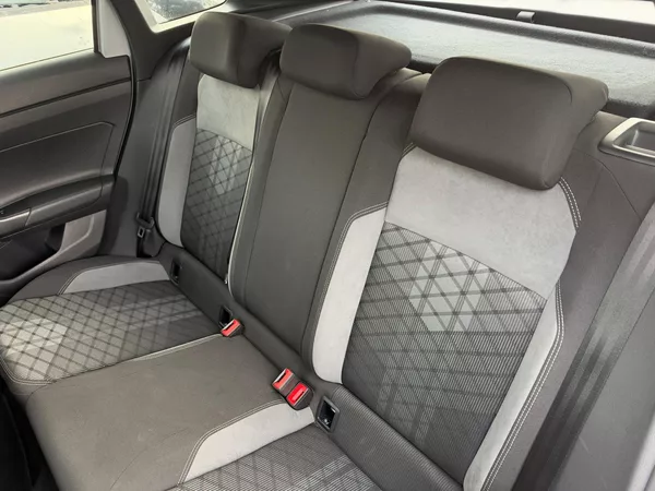 Volkswagen Taigo 1.5 TSI R-line DSG - foto 20