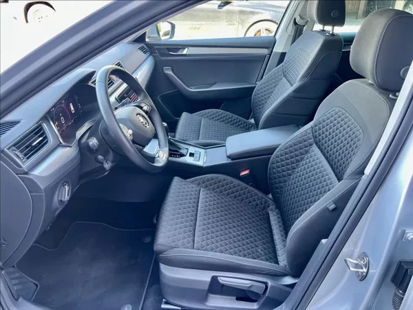 Škoda Superb 2,0 TDI DSG VIRTUAL ACC ZÁRUKA - foto 10