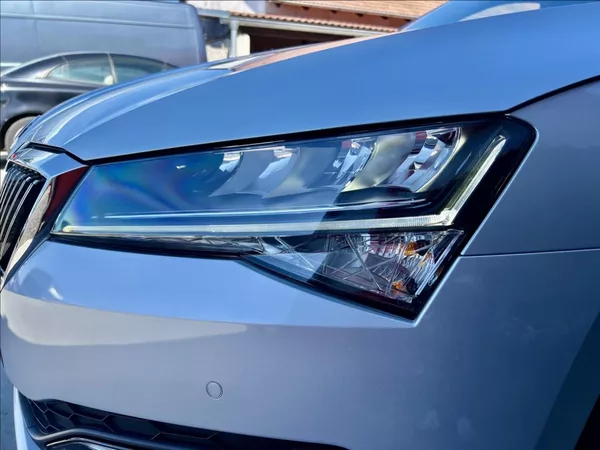 Škoda Superb 2,0 TDI DSG VIRTUAL ACC ZÁRUKA - foto 47