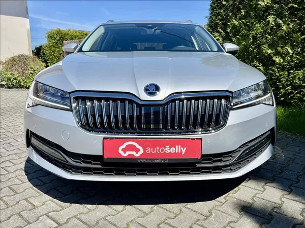 Škoda Superb 2,0 TDI DSG VIRTUAL ACC ZÁRUKA - foto 8