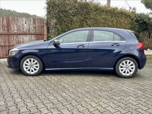 Mercedes-Benz Třídy A 180 d Sport automat - foto 3