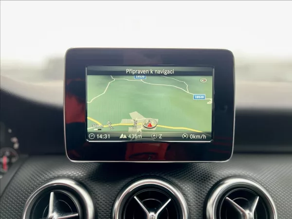 Mercedes-Benz Třídy A 180 d Sport automat - foto 30