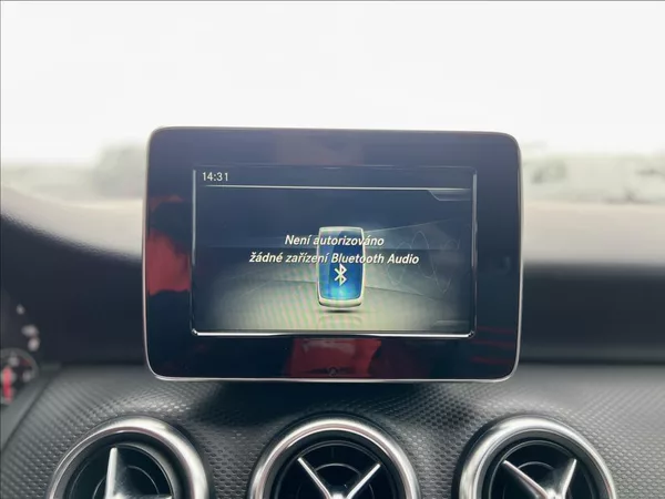 Mercedes-Benz Třídy A 180 d Sport automat - foto 32