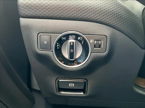 Mercedes-Benz Třídy A 180 d Sport automat - foto 40