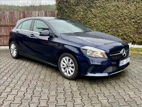 Mercedes-Benz Třídy A 180 d Sport automat - foto 8