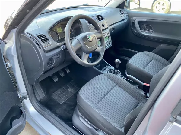 Škoda Fabia 1,6 TDI CR 55kW Active Combi - foto 11