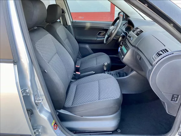 Škoda Fabia 1,6 TDI CR 55kW Active Combi - foto 19