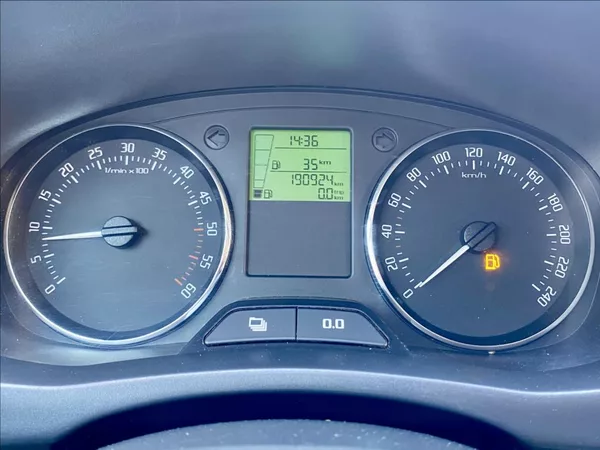 Škoda Fabia 1,6 TDI CR 55kW Active Combi - foto 22
