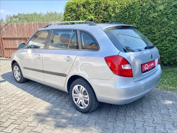 Škoda Fabia 1,6 TDI CR 55kW Active Combi - foto 3