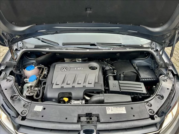 Volkswagen Touran 1,6 TDi / KLIMA / 7MÍST / DSG - foto 39