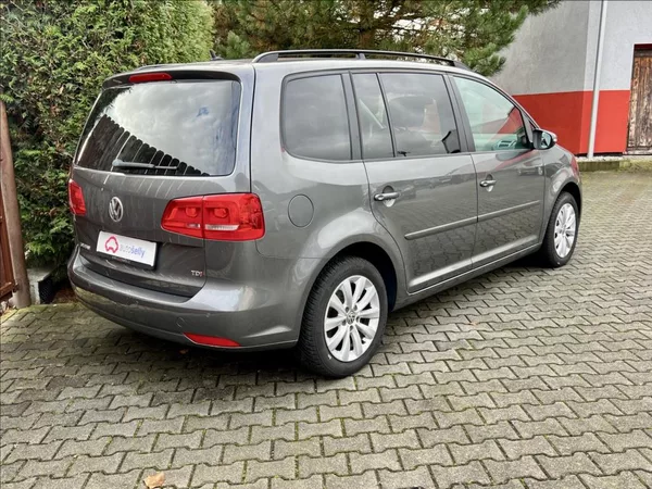 Volkswagen Touran 1,6 TDi / KLIMA / 7MÍST / DSG - foto 5