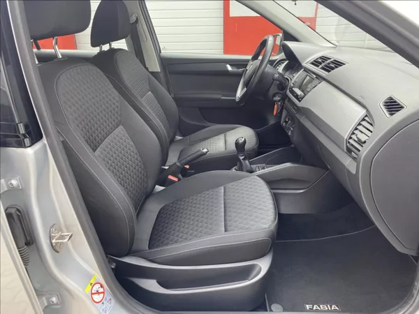 Škoda Fabia 1,4 TDI Ambition - foto 20