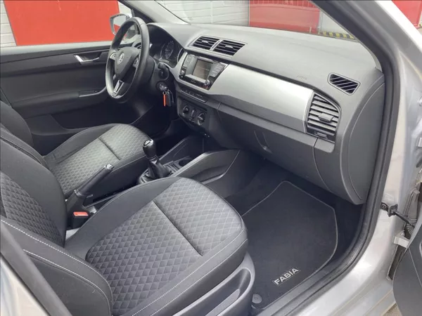Škoda Fabia 1,4 TDI Ambition - foto 21