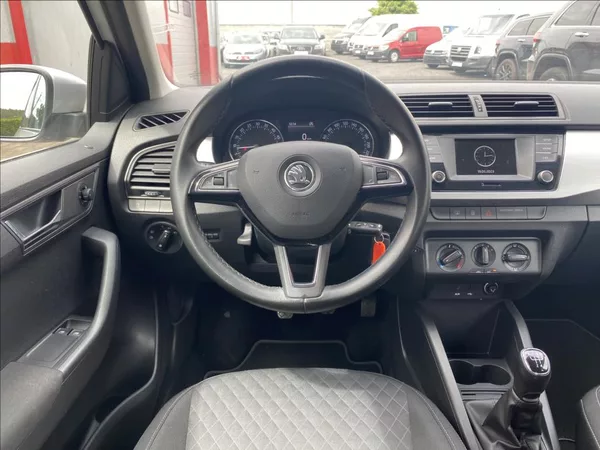 Škoda Fabia 1,4 TDI Ambition - foto 22
