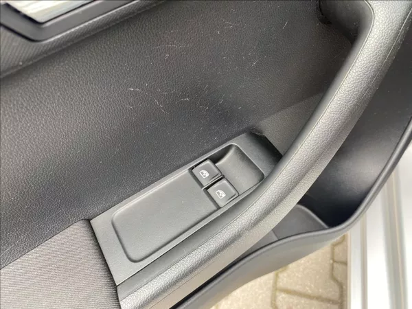 Škoda Fabia 1,4 TDI Ambition - foto 36