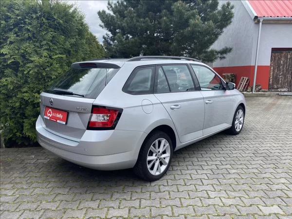Škoda Fabia 1,4 TDI Ambition - foto 5