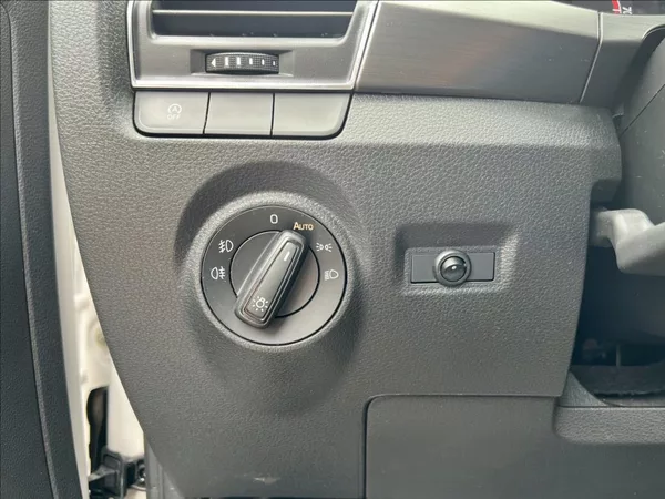 Škoda Fabia 1,0 STYLE / LED / KLIMA / ČR - foto 38