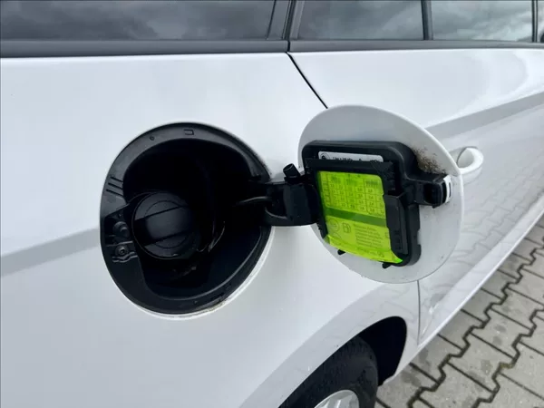 Škoda Fabia 1,0 STYLE / LED / KLIMA / ČR - foto 48