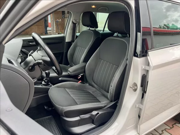Škoda Fabia 1,0 STYLE / LED / KLIMA / ČR - foto 9
