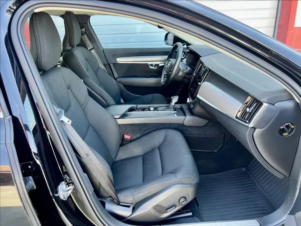 Volvo V90 2,0 T4 Drive-E R-Design Auto - foto 21