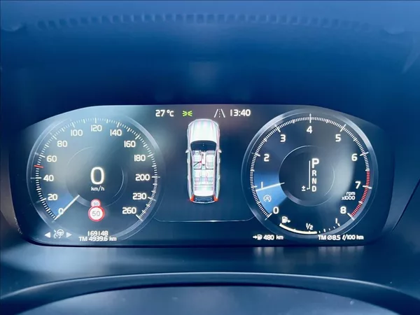 Volvo V90 2,0 T4 Drive-E R-Design Auto - foto 24