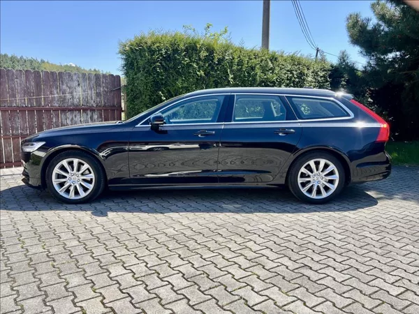 Volvo V90 2,0 T4 Drive-E R-Design Auto - foto 3