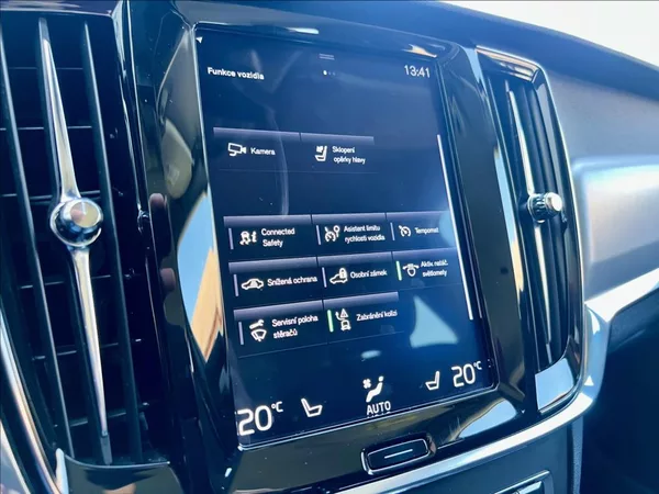 Volvo V90 2,0 T4 Drive-E R-Design Auto - foto 30