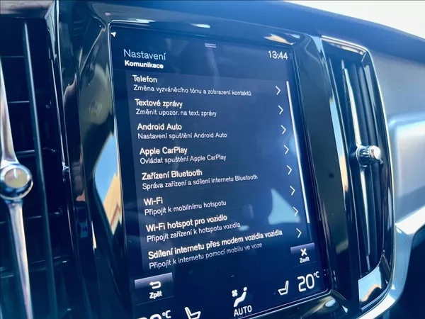 Volvo V90 2,0 T4 Drive-E R-Design Auto - foto 35