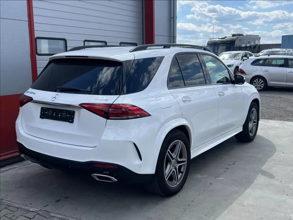 Mercedes-Benz GLE 350De 4MATIC AMG - foto 5