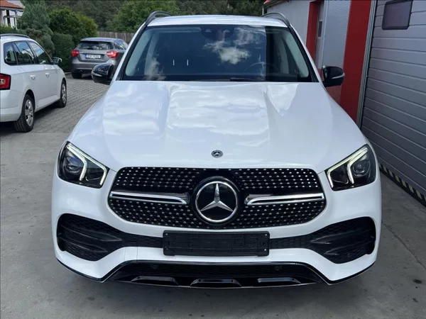 Mercedes-Benz GLE 350De 4MATIC AMG - foto 8