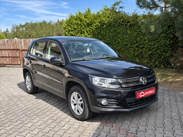 Volkswagen Tiguan 1,4 Tsi trend&Fun - foto 8