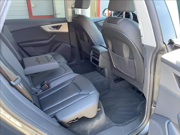 Audi Q8 3,0 55TFSi quattro Sport - foto 19