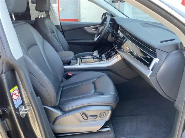 Audi Q8 3,0 55TFSi quattro Sport - foto 21