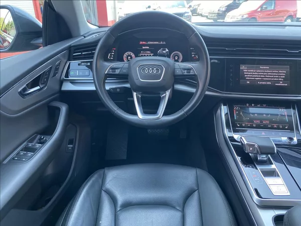 Audi Q8 3,0 55TFSi quattro Sport - foto 23